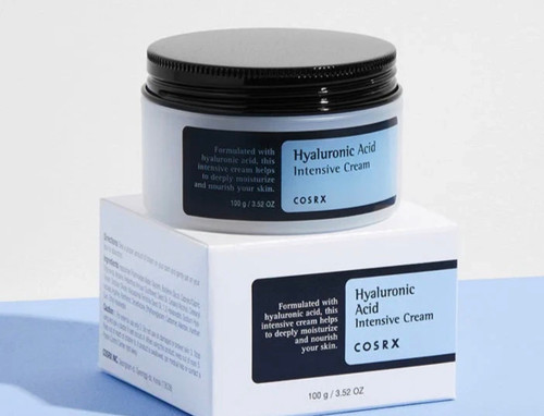 کرم آبرسان هیالورونیک اسید پوست خشک